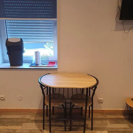 1, 1 Chambre, Parking Prive